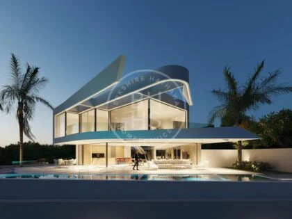 Una visión de grandeza contemporánea en Moraira: su villa de lujo con vistas panorámicas al mar y a la montaña