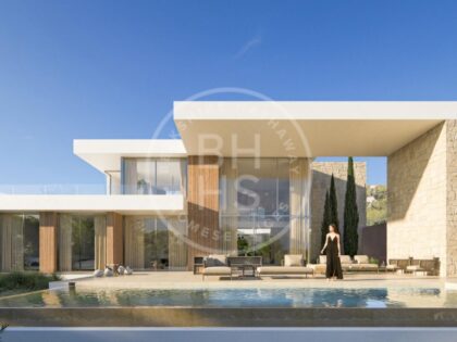 Skyline Majesty: Elegancia moderna en tres niveles en Moraira