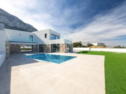 Villa contemporánea en Denia