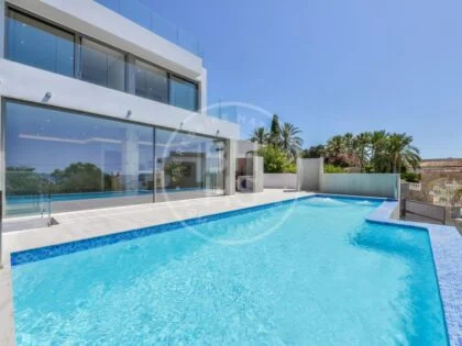 Villa moderna en venta en Calpe