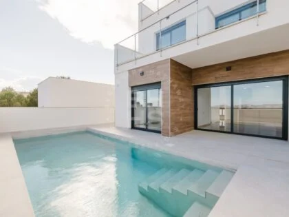 Exclusivas villas de nueva construcción con opciones de personalización