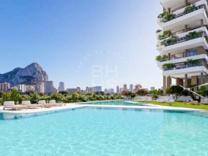 Apartamento en Venta en Calpe con Impresionantes Vistas Panoramicas