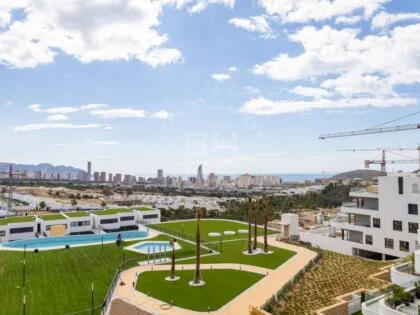 Descubra esta excepcional casa en planta baja en Benidorm - una residencia llave en mano con generosos espacios