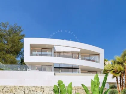 Villa de Lujo en Venta en Calpe con Vistas al Mar