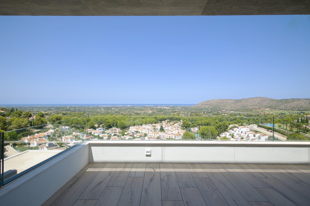 Apartamento de diseño con espectaculares vistas panoramicas al mar y golf en la Sella