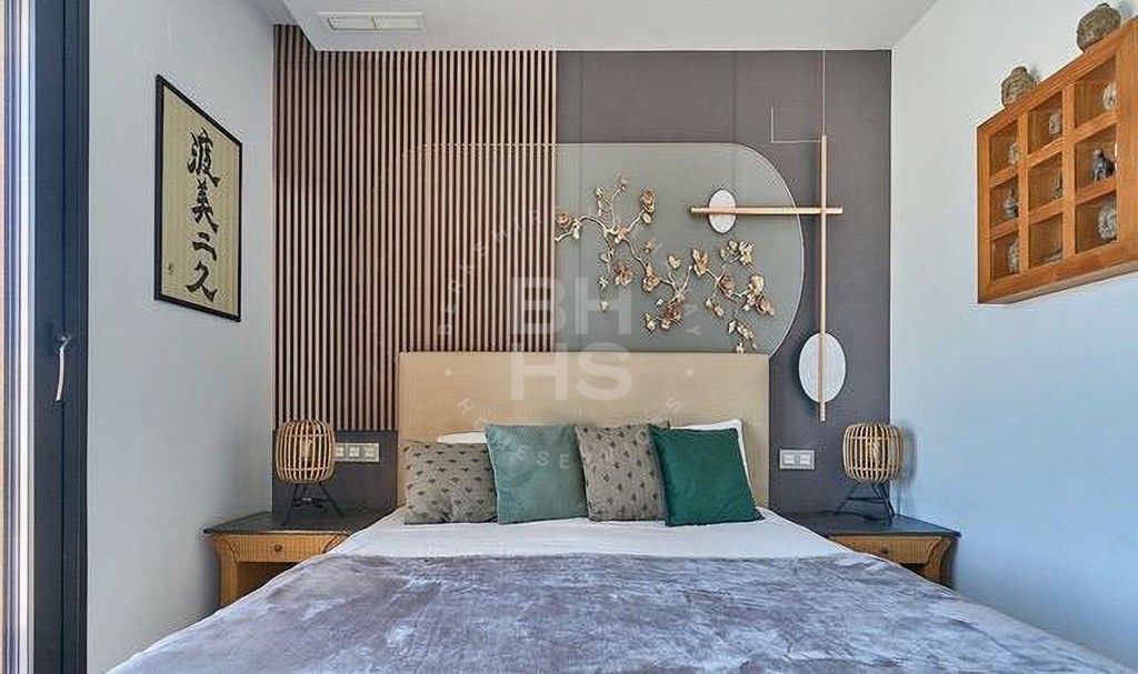 xlarge_CBNAAP1449_35535_V1_2F90