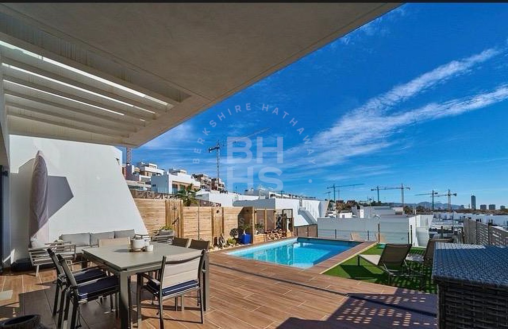 xlarge_CBNAAP1449_35548_V1_C9E0