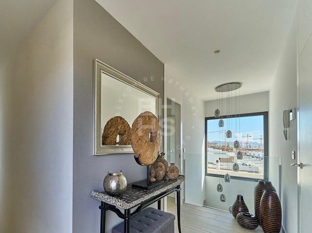 xlarge_CBNAAP1449_35555_V1_50A6