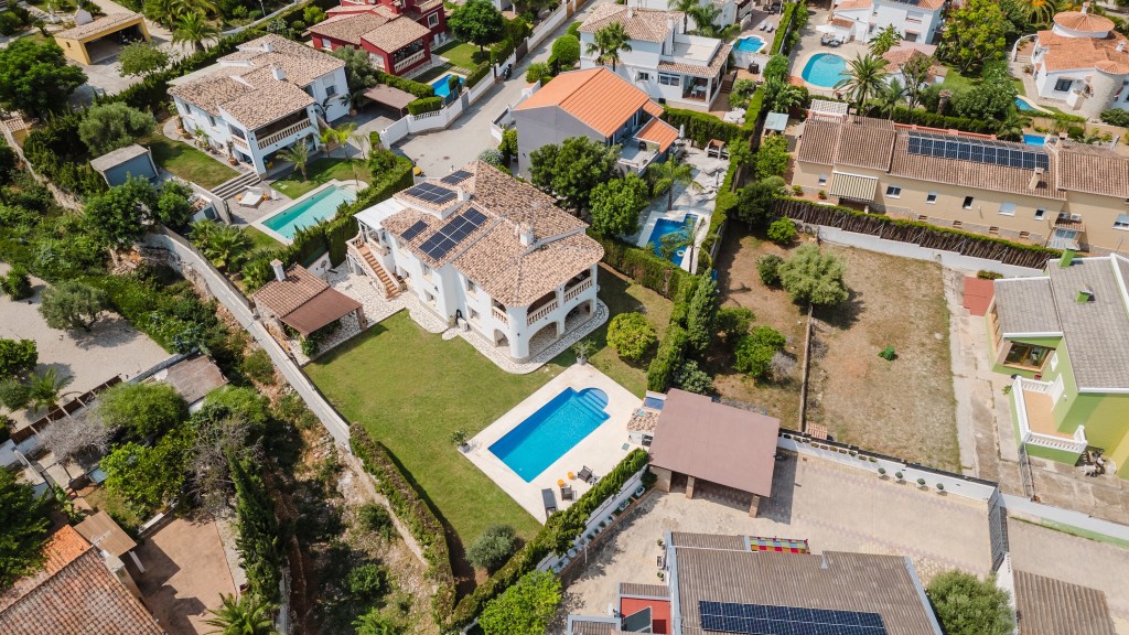 xlarge_CBNAAP1343_44319_V0_9211