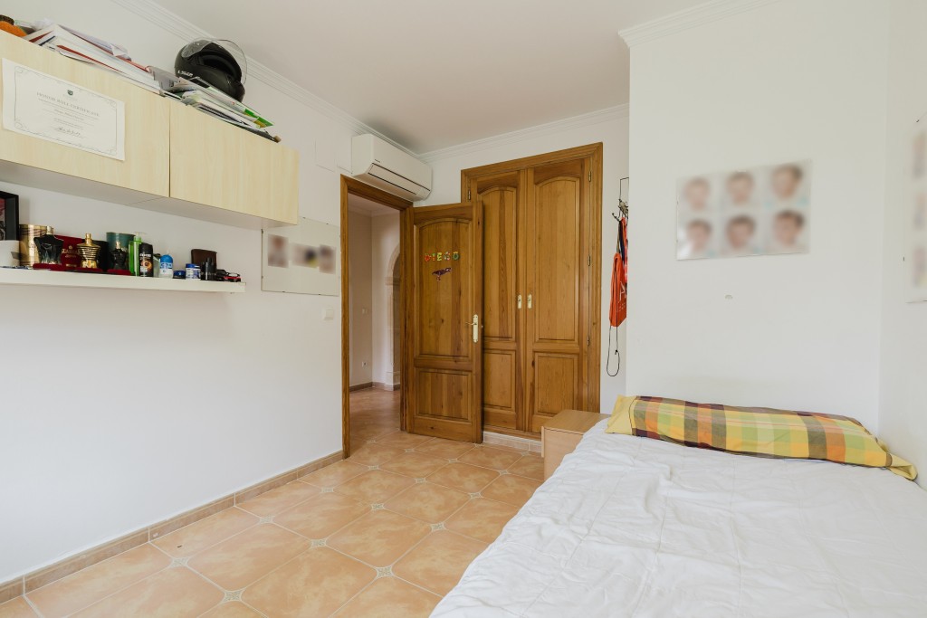 xlarge_CBNAAP1343_44361_V0_14F8