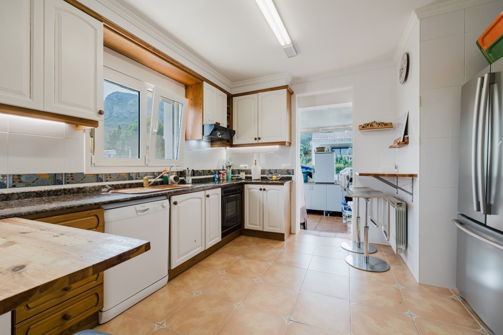 xlarge_CBNAAP1343_44364_V0_89C7