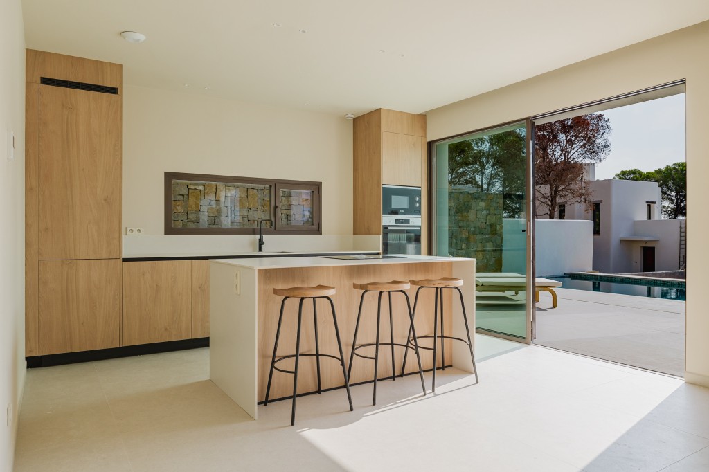 xlarge_CBNAAP1509_43876_V0_5A0C