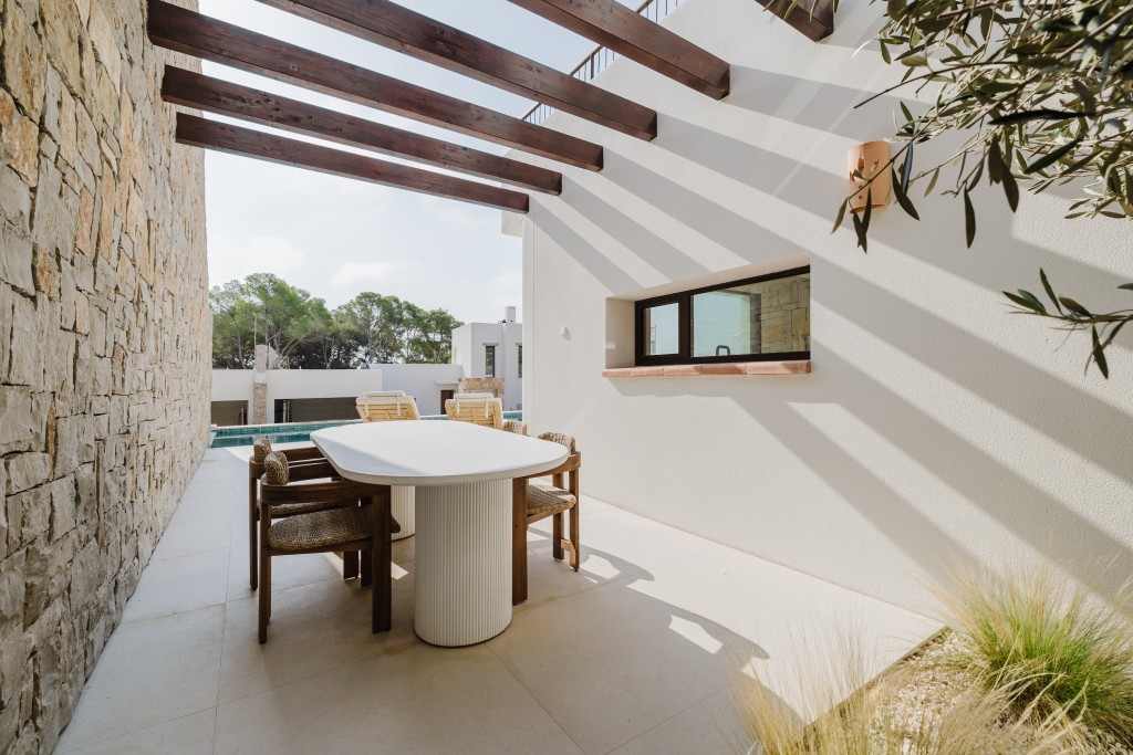 xlarge_CBNAAP1509_43880_V0_4254