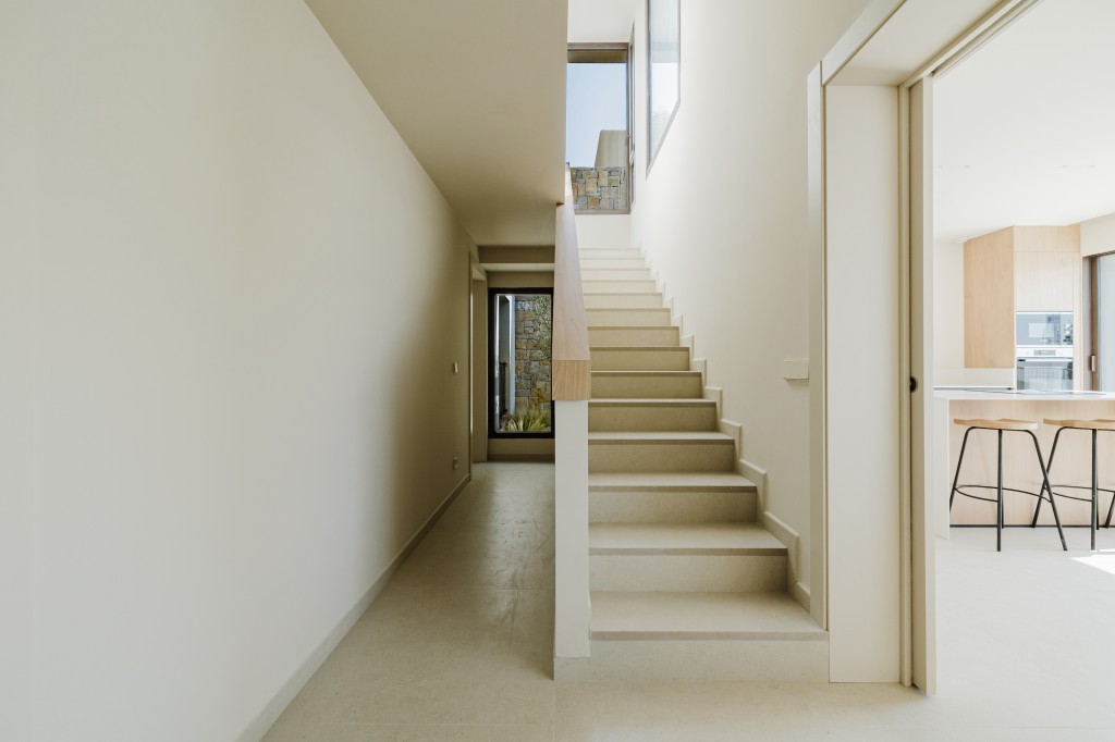 xlarge_CBNAAP1509_43893_V0_F636