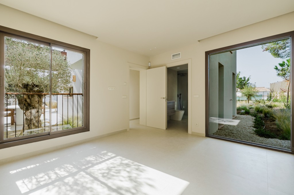 xlarge_CBNAAP1509_43896_V0_5FCA