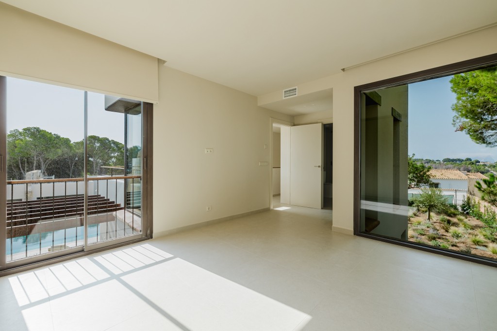 xlarge_CBNAAP1509_43902_V0_DC89