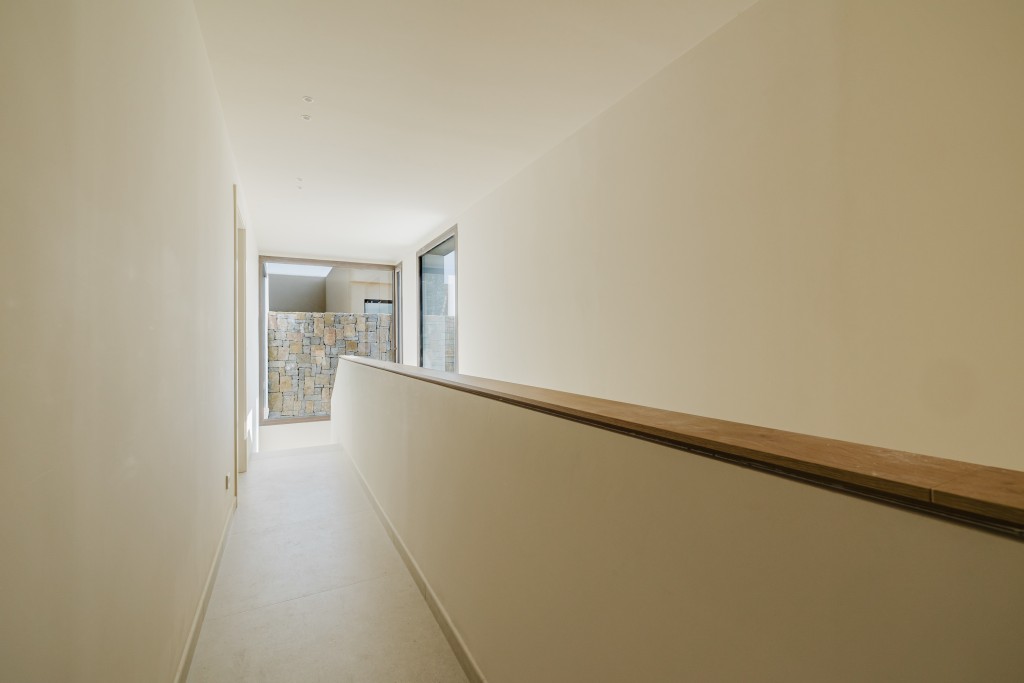 xlarge_CBNAAP1509_43906_V0_91DB