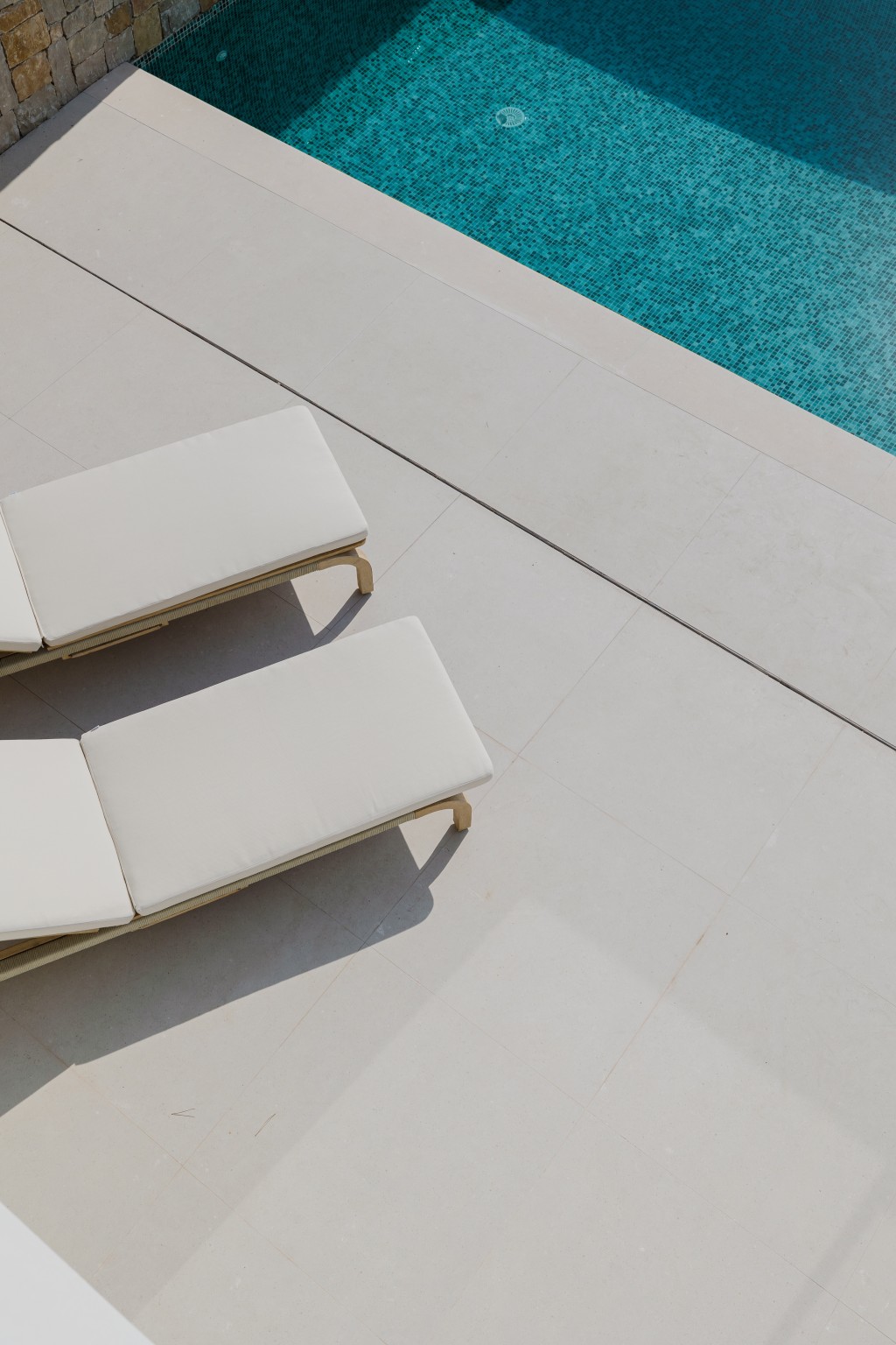 xlarge_CBNAAP1509_43915_V0_BBD2