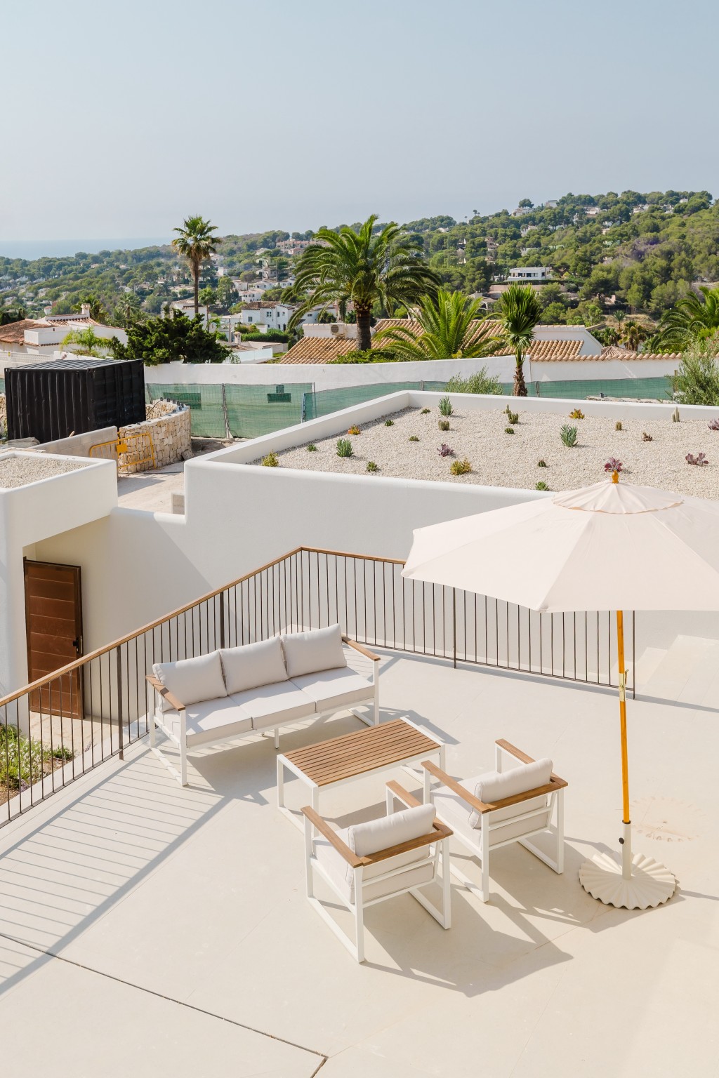 xlarge_CBNAAP1509_43918_V0_A90B