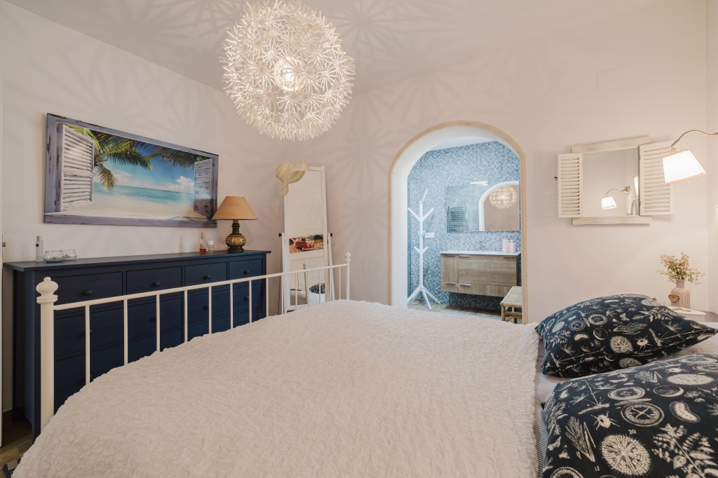 xlarge_CBNAAP1631_44281_V0_CE41