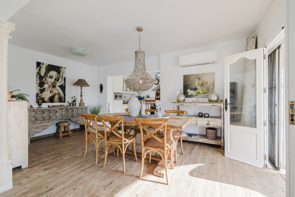 xlarge_CBNAAP1631_44288_V0_F71E