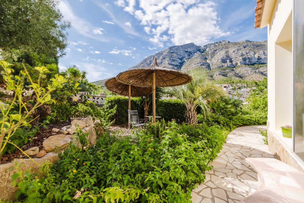 xlarge_CBNAAP1705_44882_V0_6EA0