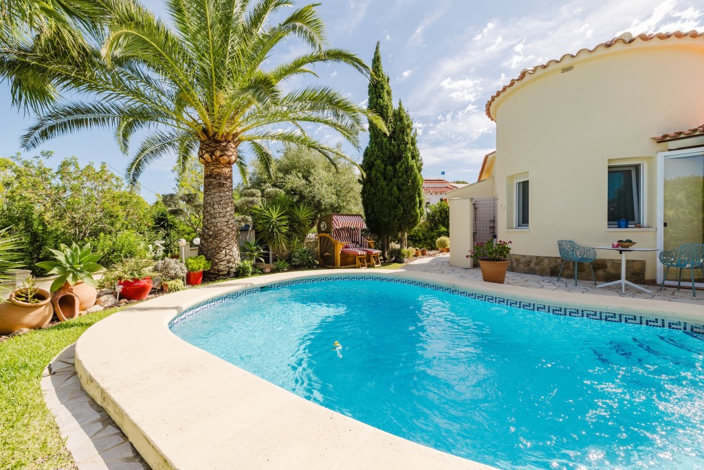 xlarge_CBNAAP1705_44887_V0_CA98