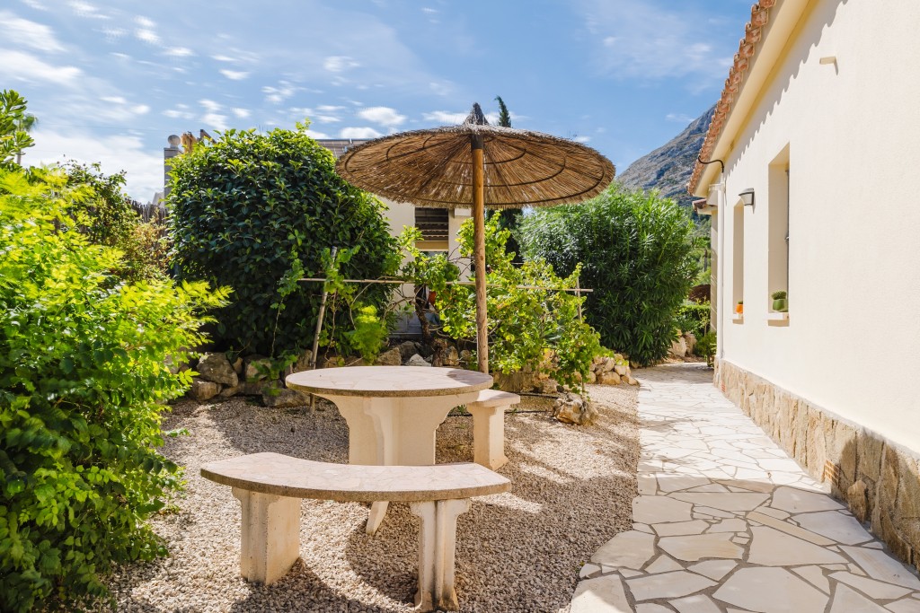 xlarge_CBNAAP1705_44889_V0_531F