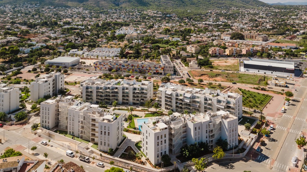 xlarge_CBNAAP1729_45445_V0_DFBD