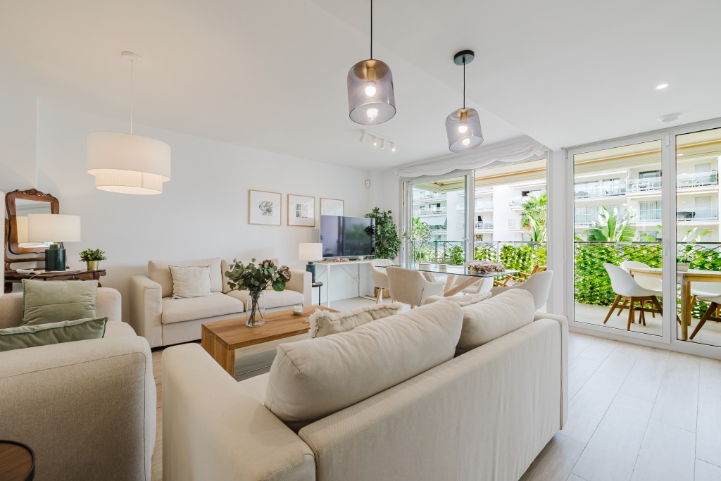 xlarge_CBNAAP1729_45449_V0_5AE6