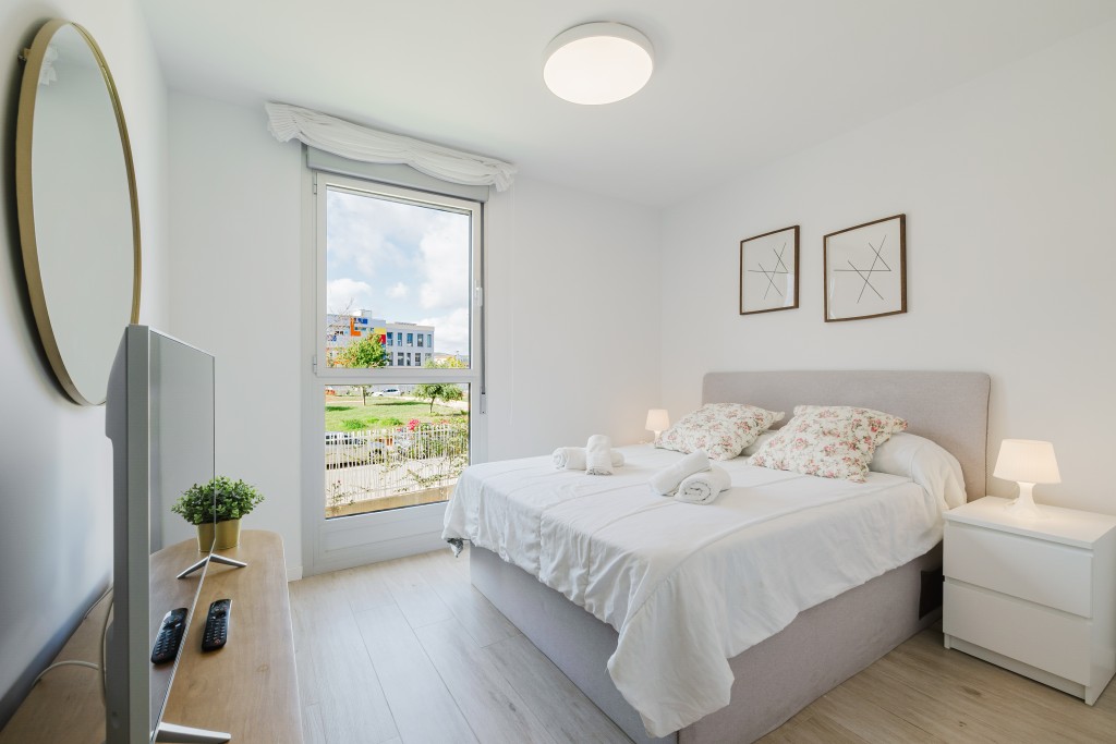 xlarge_CBNAAP1729_45464_V0_5E85