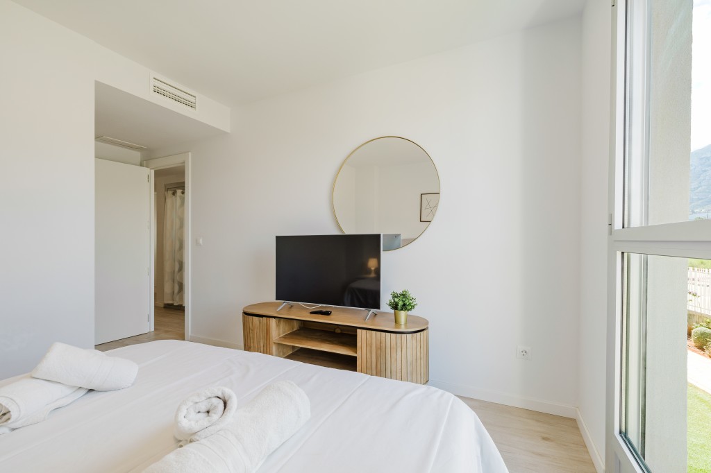 xlarge_CBNAAP1729_45468_V0_2BD3