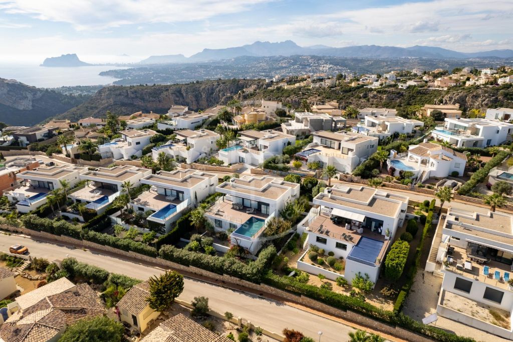 xlarge_CBNAAP1738_45889_V0_ABA5