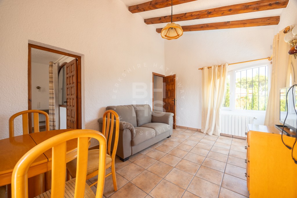 xlarge_CBNAAP1740_45952_V0_83F2