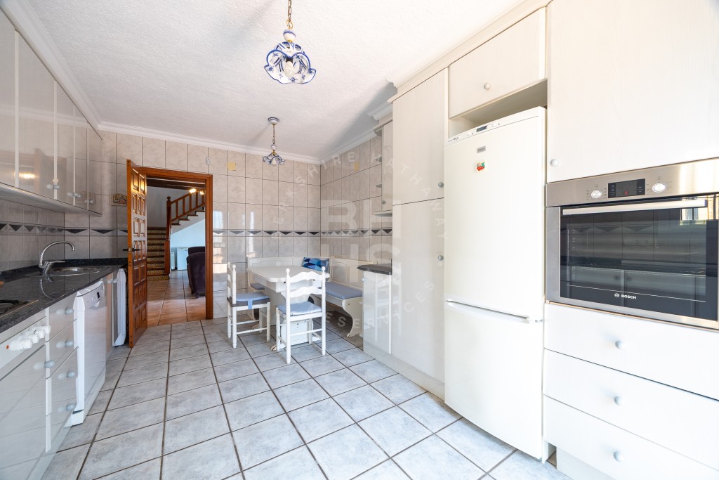 xlarge_CBNAAP1740_45953_V0_69C5