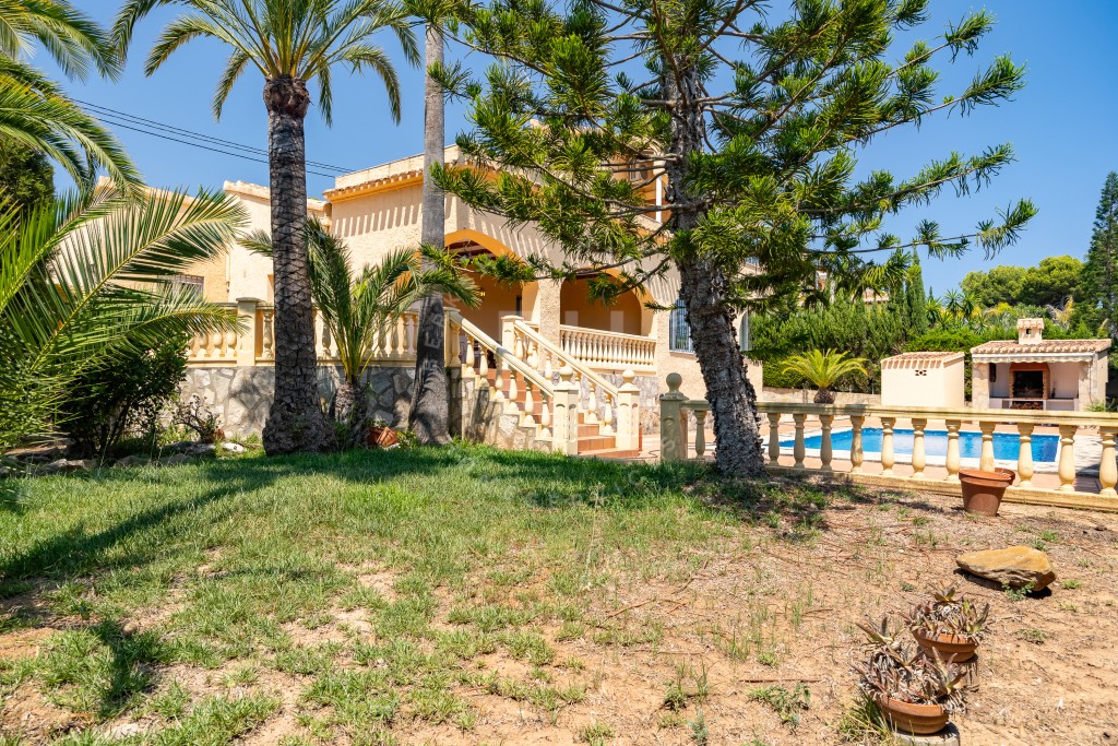 xlarge_CBNAAP1740_45965_V0_97FC