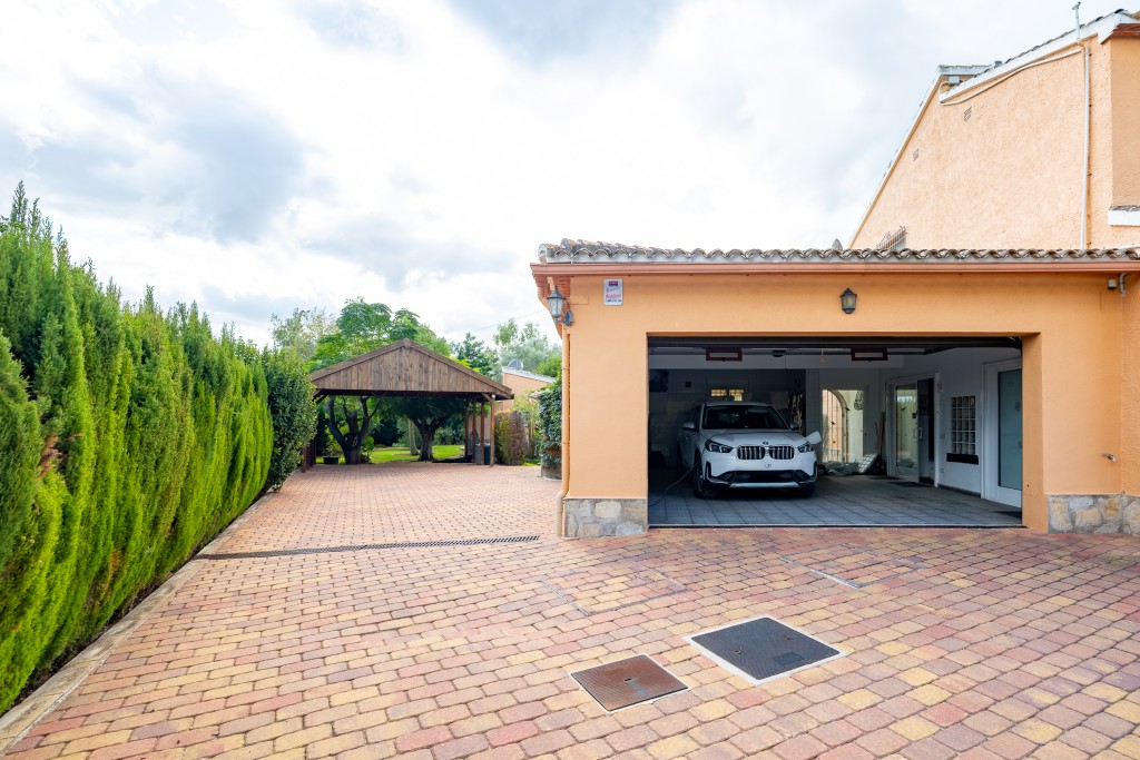 xlarge_CBNAAP1754_46326_V0_2A2F