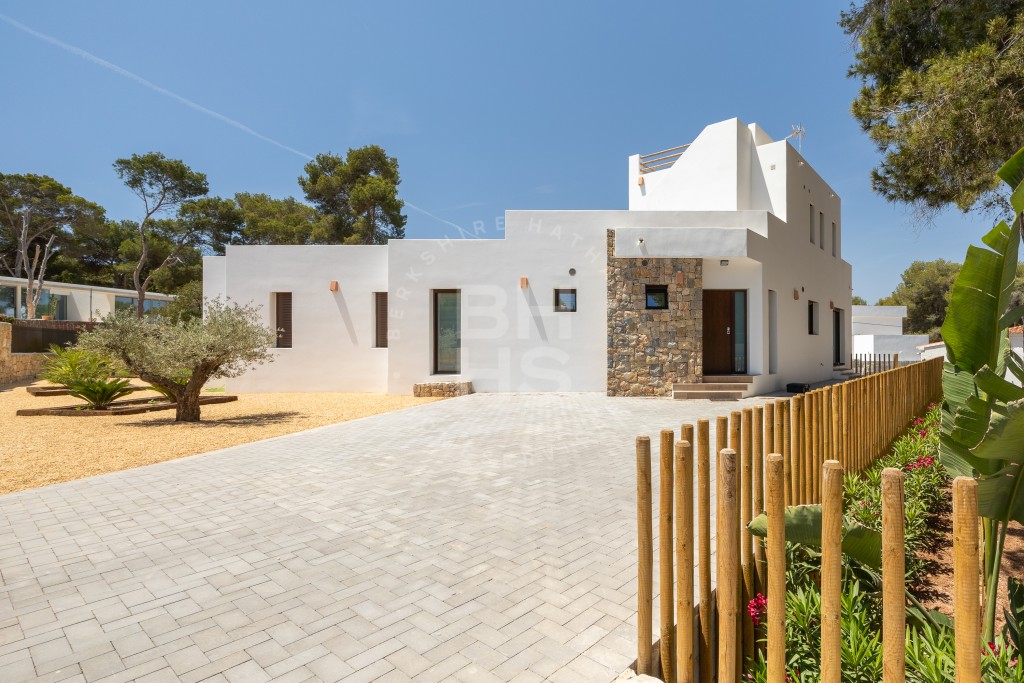 xlarge_CBNAAP862_16390_V0_FF3F