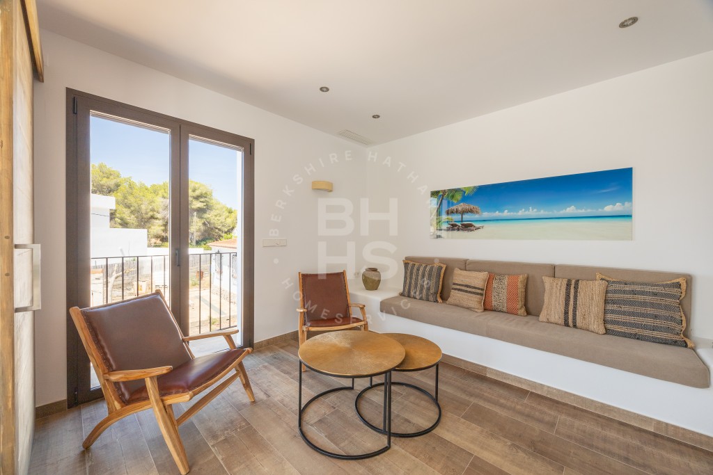 xlarge_CBNAAP862_16403_V0_A9A3