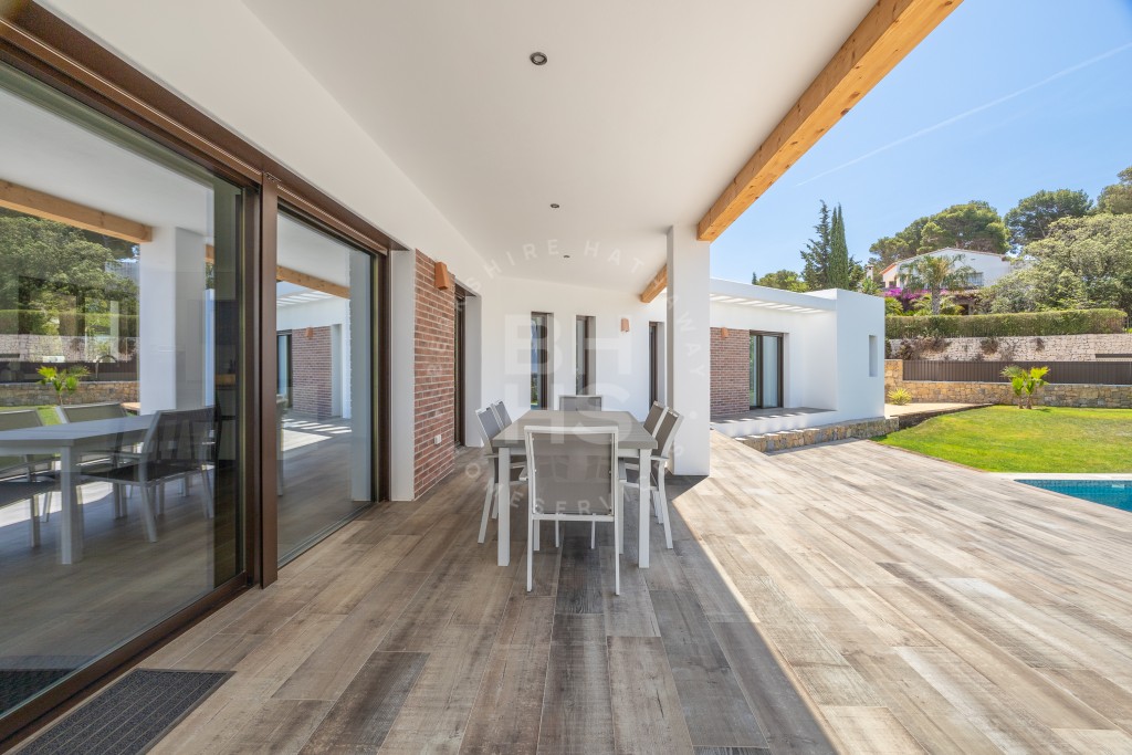 xlarge_CBNAAP862_16410_V0_832B