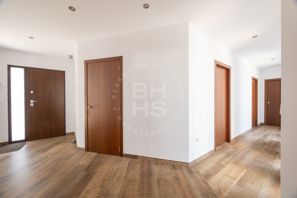 xlarge_CBNAAP862_16415_V0_B6FF