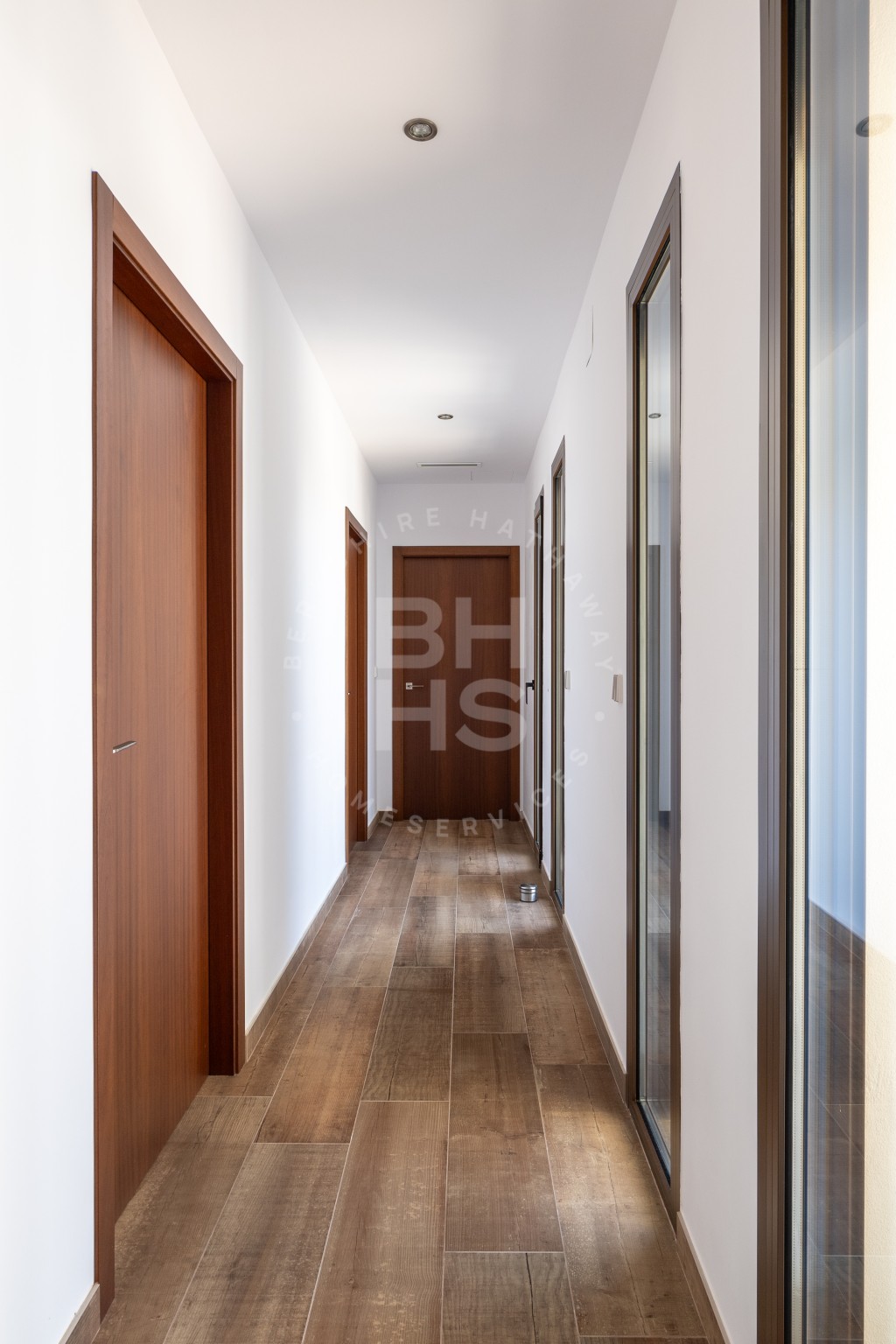 xlarge_CBNAAP862_16416_V0_9A8F