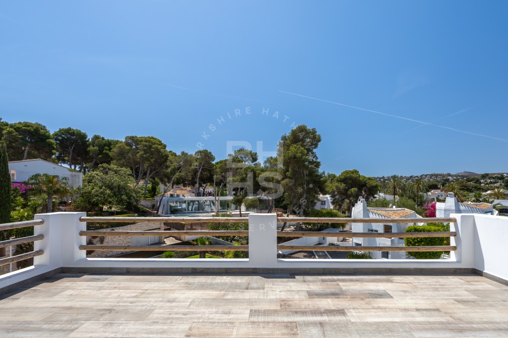 xlarge_CBNAAP862_16436_V0_66A8