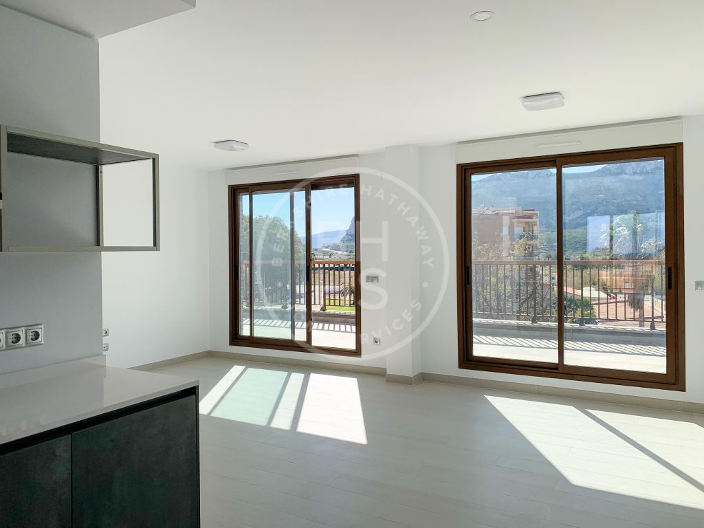 xlarge_CBNAAP142_1988_V0_6481