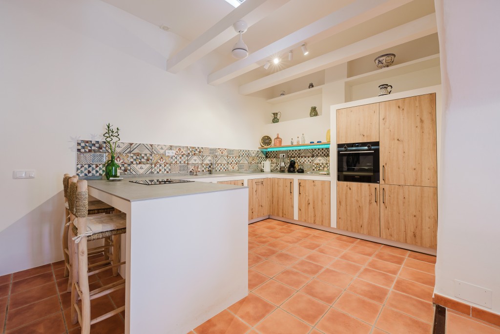 xlarge_CBNAAP1614_41092_V0_4298