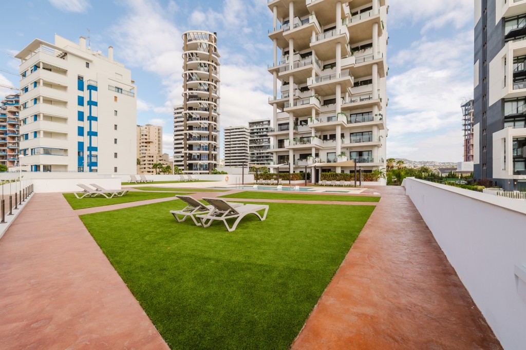 xlarge_CBNAAP1718_47365_V0_C842