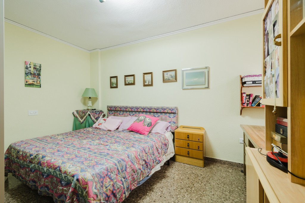 xlarge_CBNAAP1748_46605_V0_255D