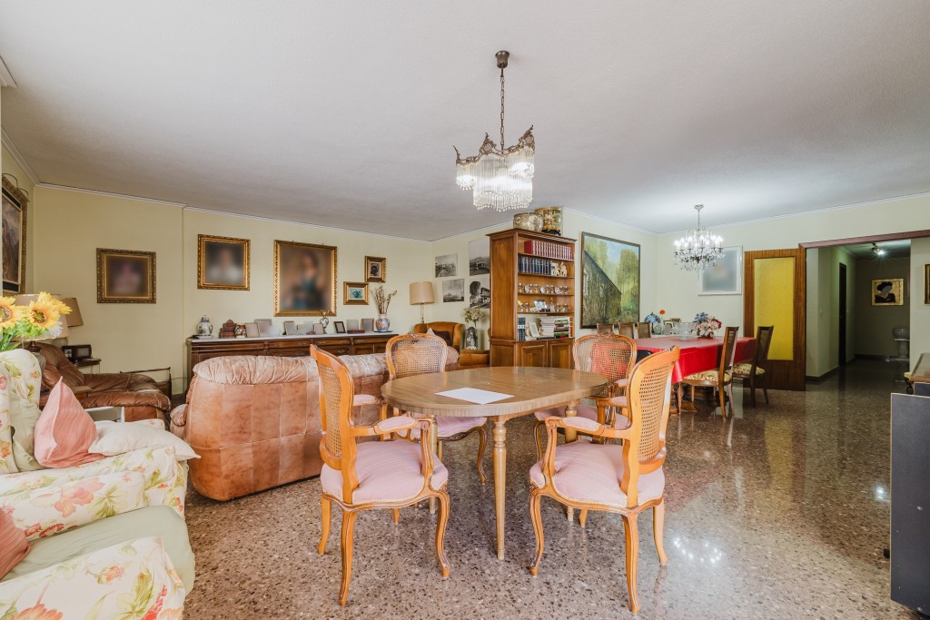 xlarge_CBNAAP1748_46621_V0_BC99