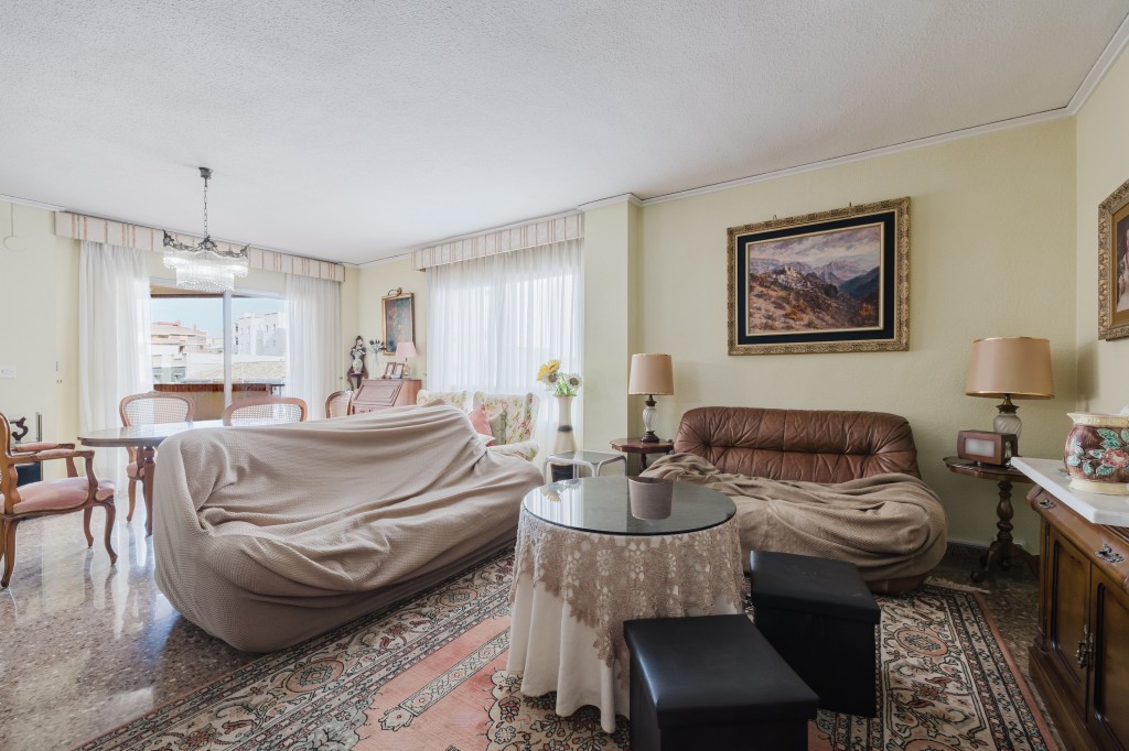 xlarge_CBNAAP1748_46622_V0_D34F