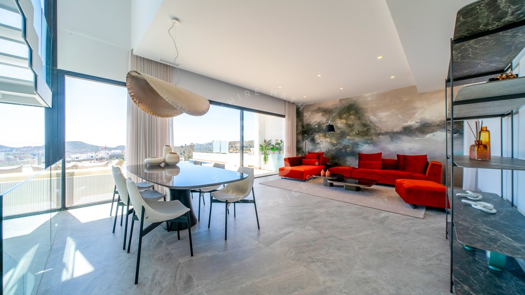 xlarge_CBNAAP1783_47514_V0_C05B